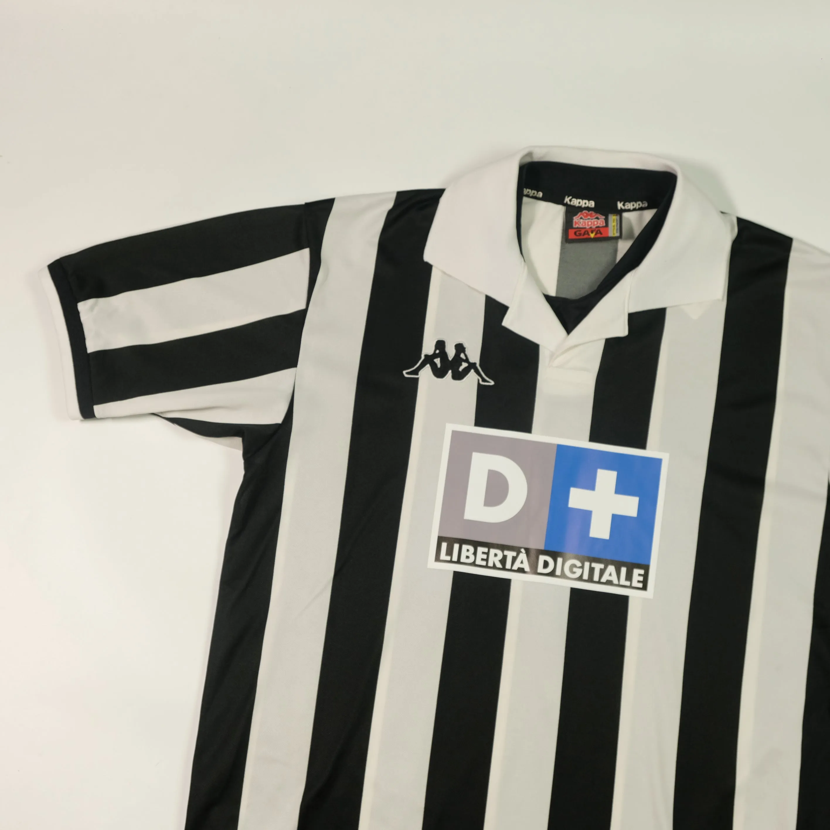 1998/1999 Juventus Home Football Shirt Kappa (M)