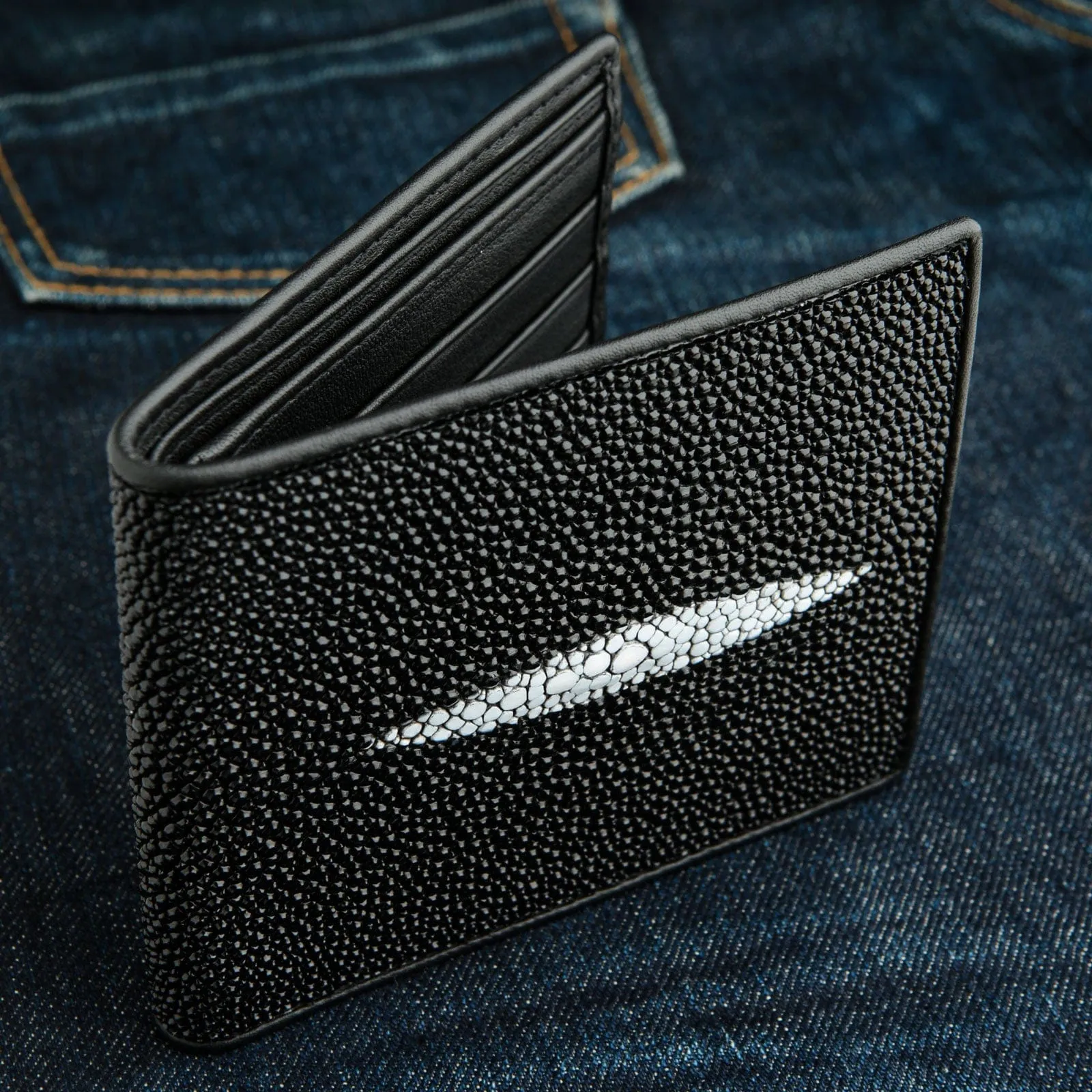 Black Long White Pearl Stingray Leather Men's Wallet