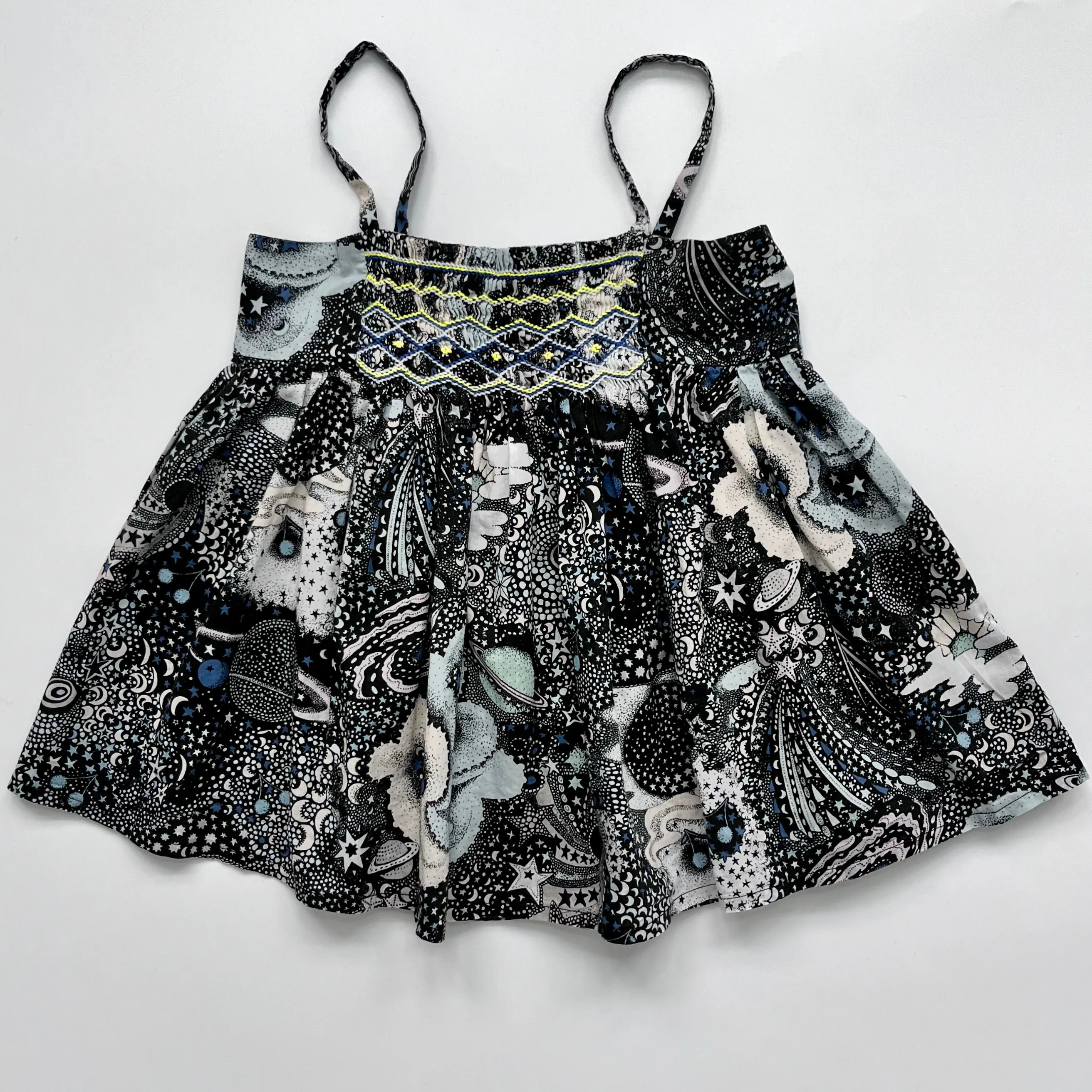 Bonpoint Black Smocked Planet And Star Liberty Print Top: 4 Years