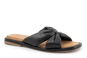 Bueno - Emily Sandal in Black