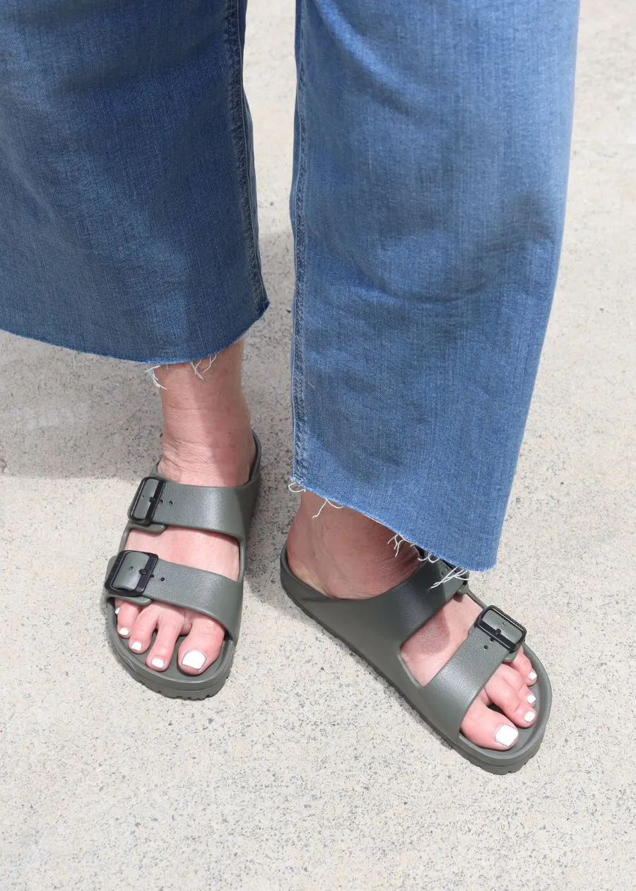 Chill: womens slides