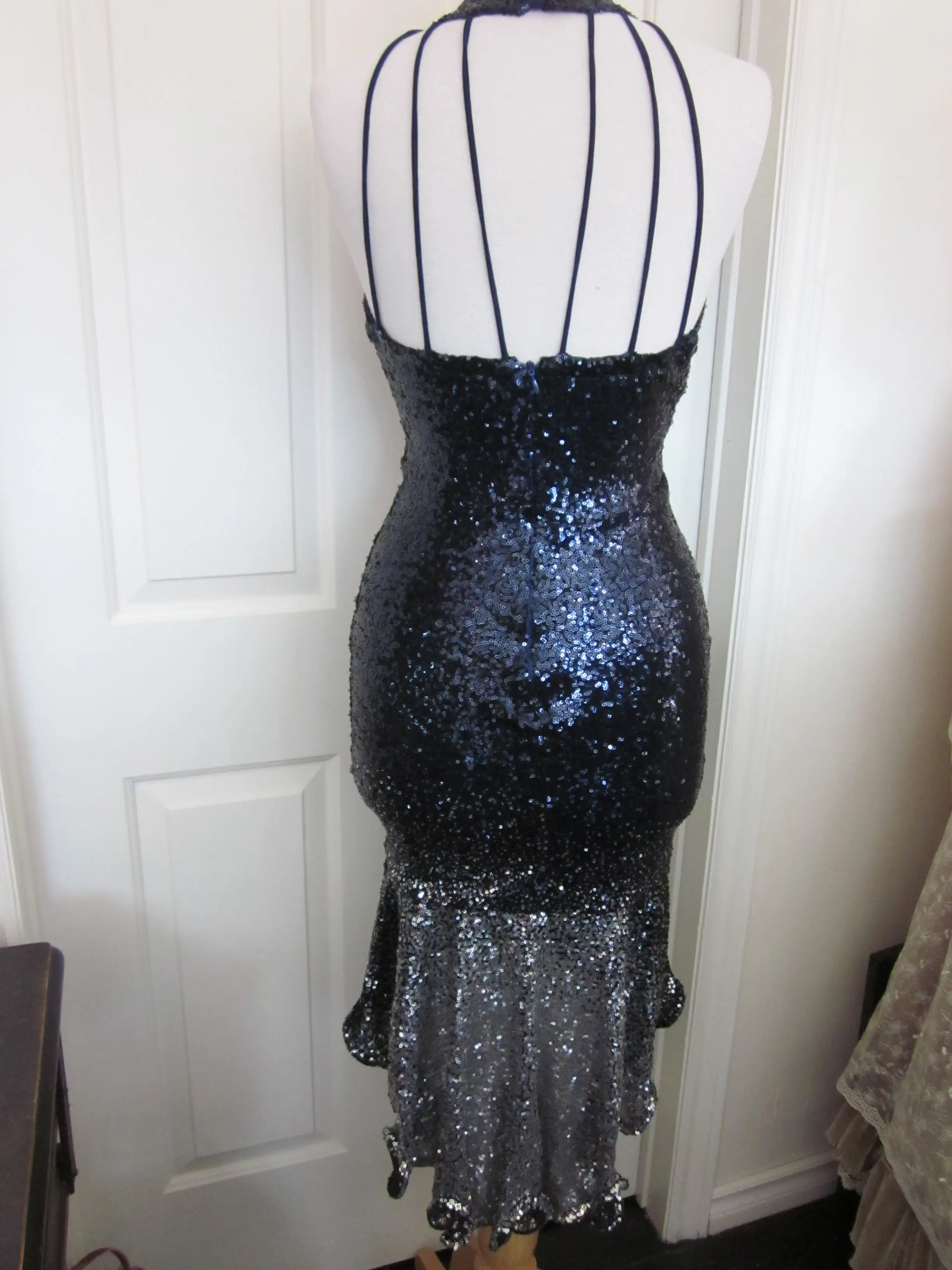 Hi/Low Sequins Dress Size 10 Style 661