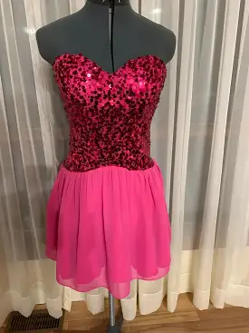 Short Dress Size Small Style 2827