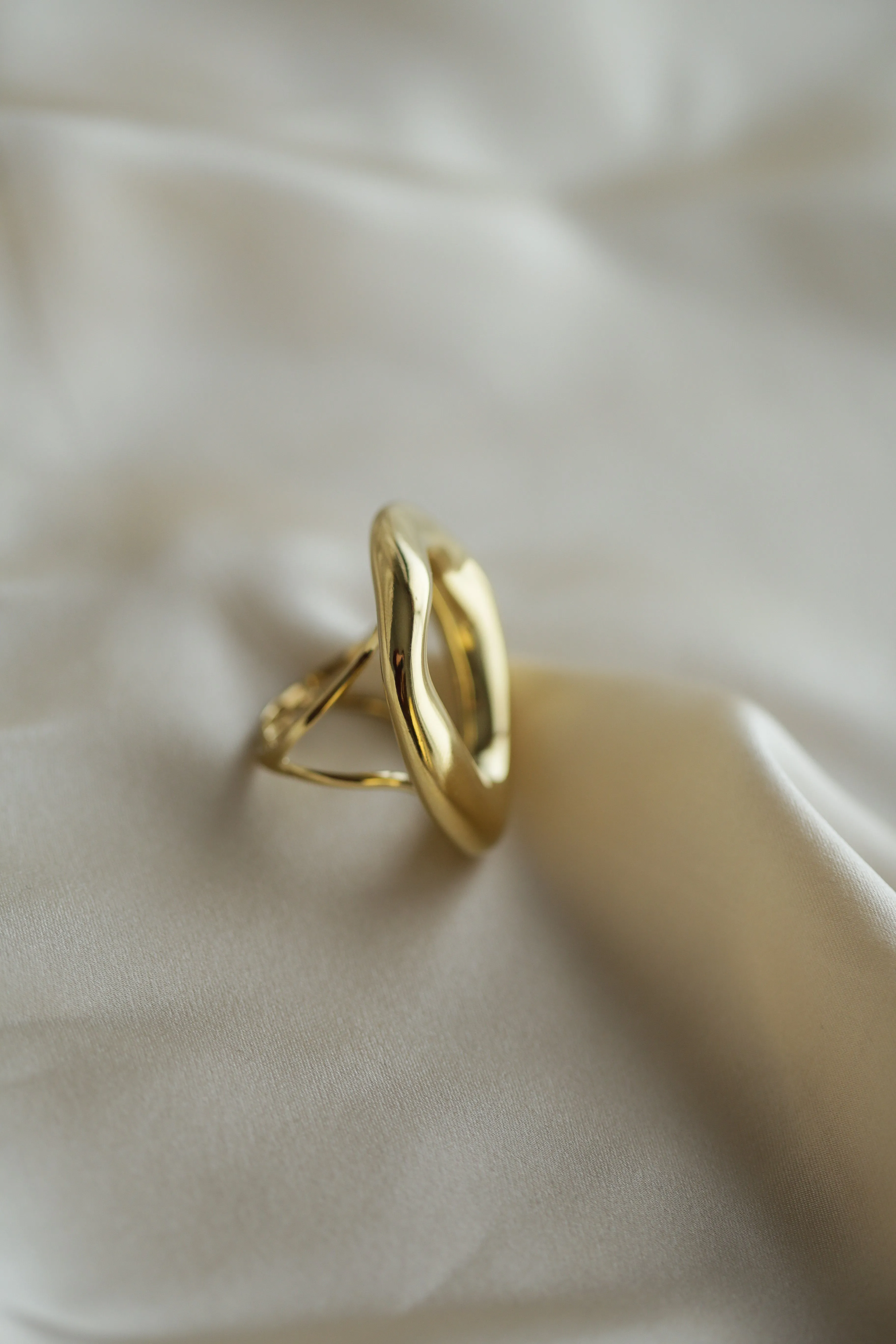 Statement Organic Ring